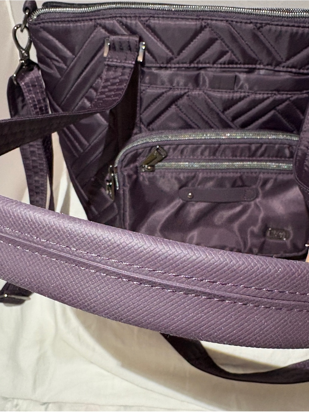 Lug Catamaran Tote - Plum - Picture 3 of 5